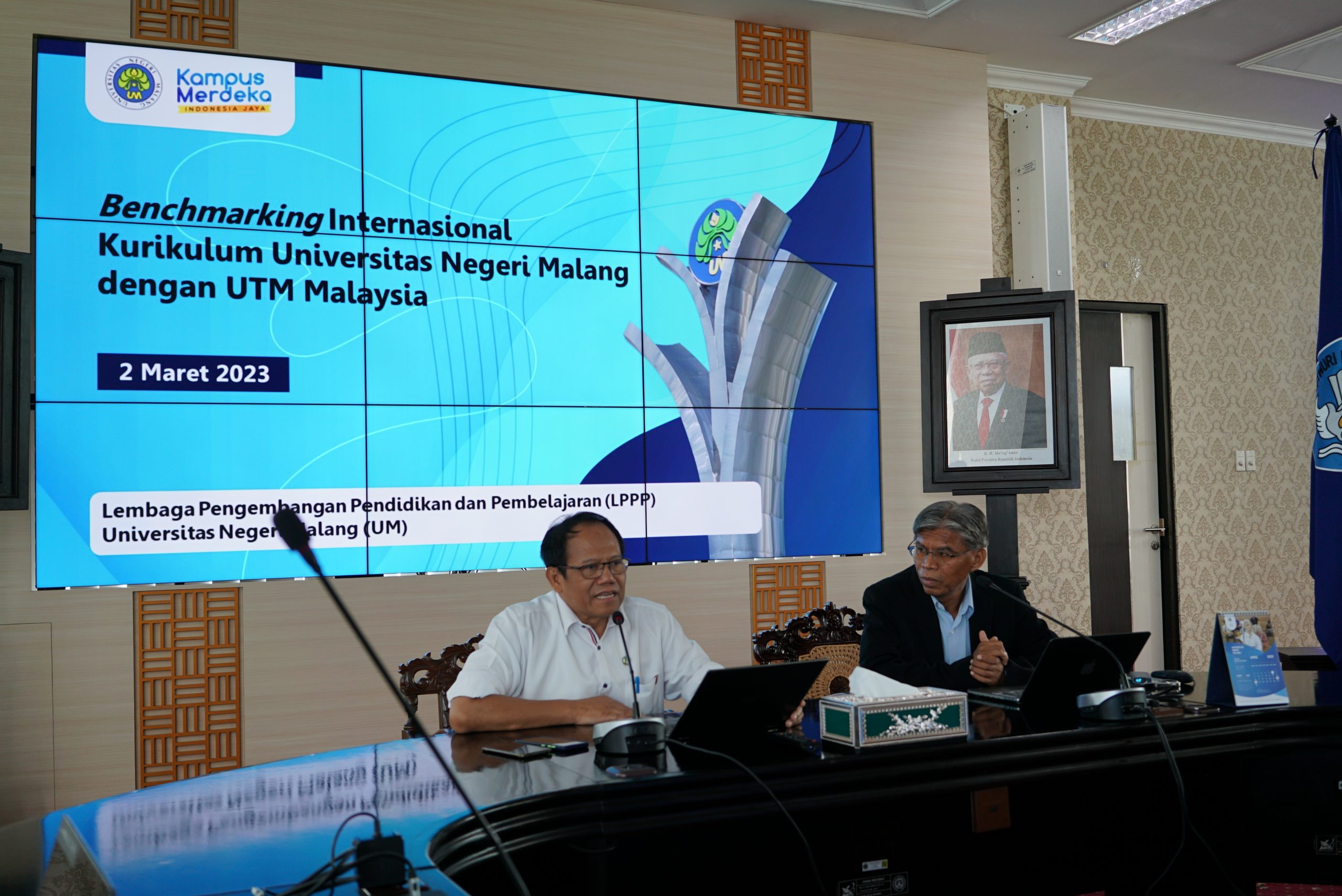 Meningkatkan Mutu Pendidikan melalui Benchmarking Kurikulum antara UM dan UTM